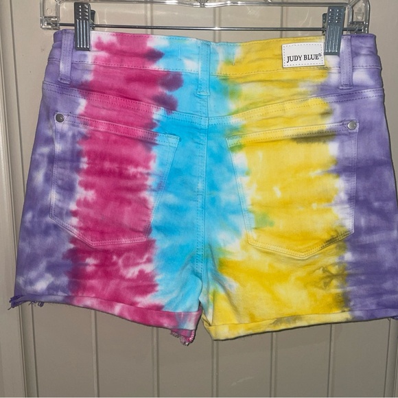 Judy Blue Women's Vibrant Tie-Dye Jean Shorts - Picture 2 of 6